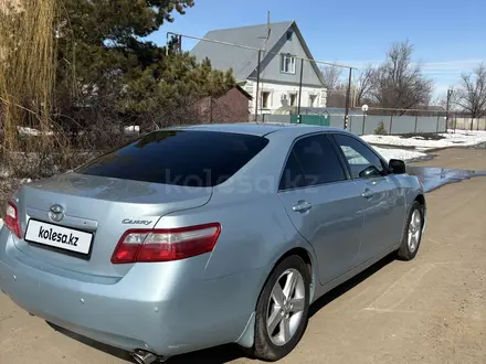 Toyota Camry 2006 года за 5 250 000 тг. в Уральск – фото 8