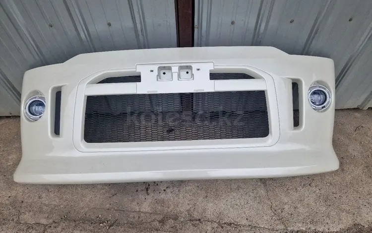 Передний бампер на Mitsubishi Delica D5 за 110 000 тг. в Алматы