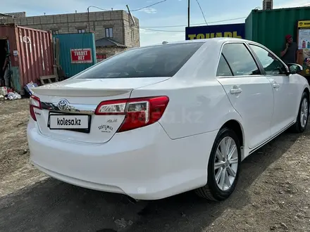 Toyota Camry 2014 годаүшін8 000 000 тг. в Атырау – фото 2