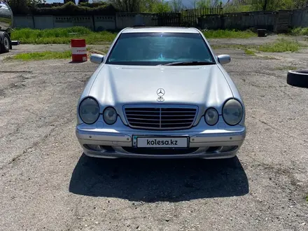 Mercedes-Benz E 280 1999 года за 4 500 000 тг. в Алматы – фото 10
