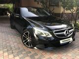 Mercedes-Benz E 200 2013 годаfor9 000 000 тг. в Алматы