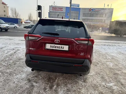 Toyota RAV4 2020 года за 13 500 000 тг. в Астана – фото 3