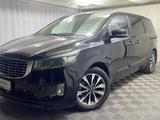Kia Carnival Luxe 2015 года за 11 800 000 тг. в Алматы