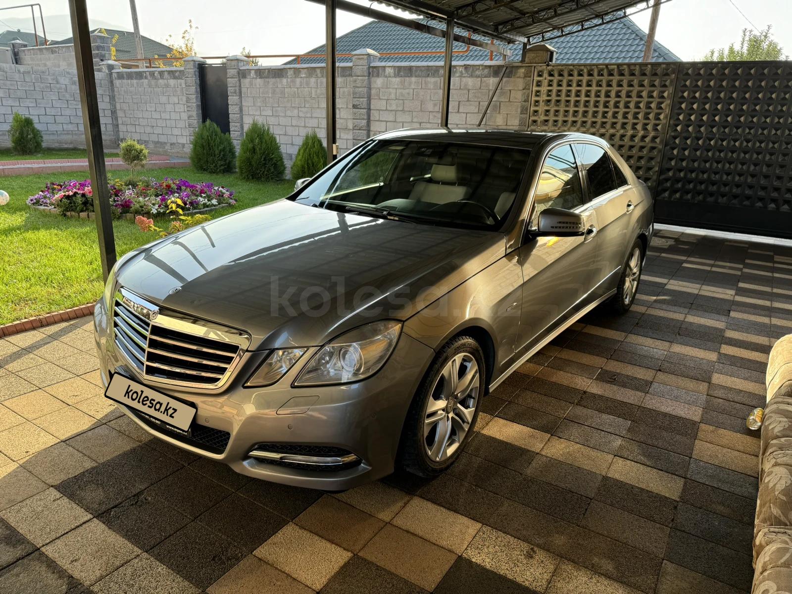 Mercedes-Benz E 200 2011 г.