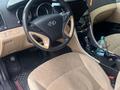 Hyundai Sonata 2011 годаүшін5 900 000 тг. в Актау – фото 5