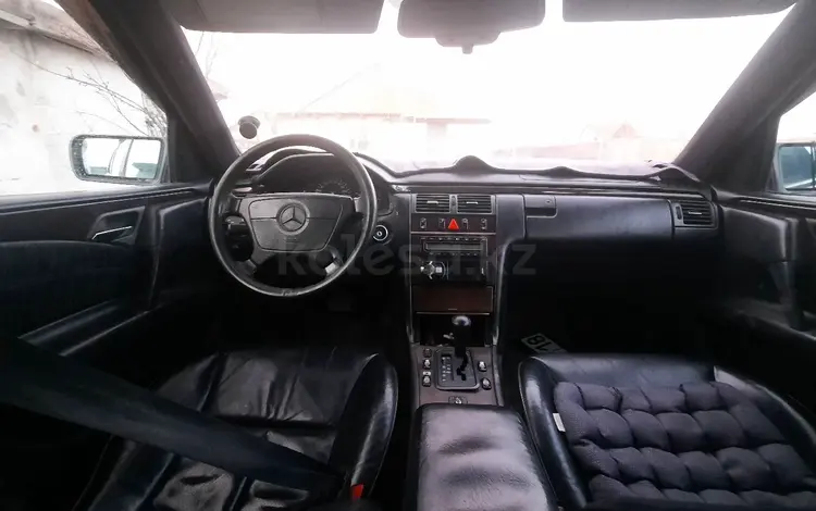 Mercedes-Benz E 280 1996 годаүшін1 800 000 тг. в Семей