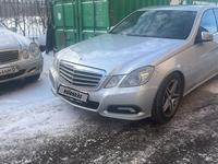 Mercedes-Benz E 200 2010 годаfor7 800 000 тг. в Астана