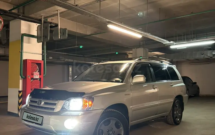 Toyota Highlander 2004 годаүшін8 200 000 тг. в Алматы