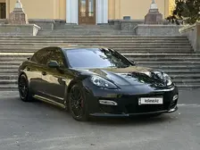 Porsche Panamera, 2012