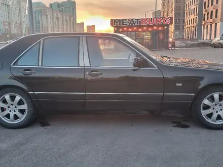 Mercedes-Benz S 320 1995 года за 5 300 000 тг. в Астана – фото 4