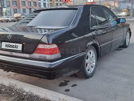 Mercedes-Benz S 320 1995 года за 5 300 000 тг. в Астана – фото 5