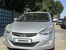 Hyundai Avante, 2011