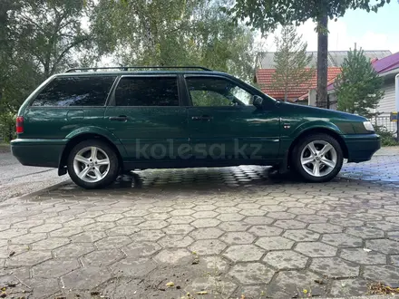 Volkswagen Passat 1996 года за 2 999 999 тг. в Караганда – фото 11