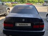 Volkswagen Vento 1994 года за 1 150 000 тг. в Алматы – фото 4
