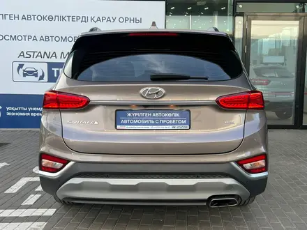 Hyundai Santa Fe 2019 года за 18 500 000 тг. в Алматы – фото 7