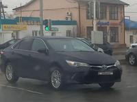 Toyota Camry 2016 года за 6 500 000 тг. в Атырау