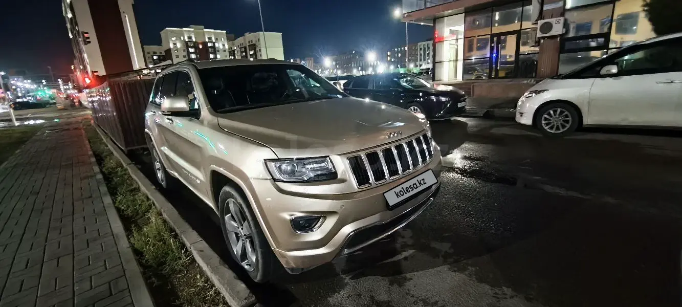 Jeep Grand Cherokee, 2014