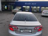 Toyota Camry 2014 года за 10 000 000 тг. в Урджар – фото 3