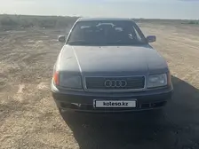 Audi 100, 1992