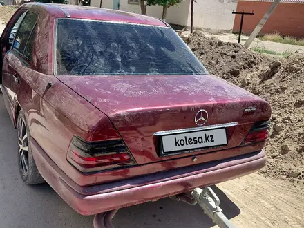 Mercedes-Benz E 280 1992 года за 1 600 000 тг. в Кызылорда – фото 5