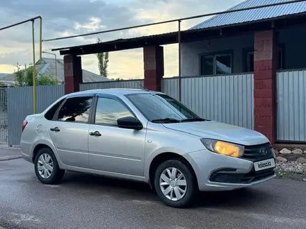 ВАЗ (Lada) Granta 2190 2018 года за 2 650 000 тг. в Алматы – фото 4