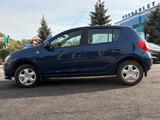Renault Sandero 2015 года за 2 900 000 тг. в Актобе – фото 2