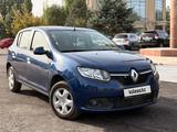 Renault Sandero 2015 года за 2 900 000 тг. в Актобе