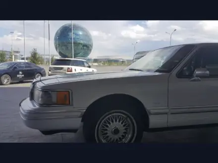 Lincoln Town Car 1993 года за 10 000 000 тг. в Астана – фото 20