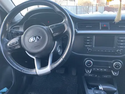 Kia Rio 2018 года за 8 000 000 тг. в Актобе – фото 12