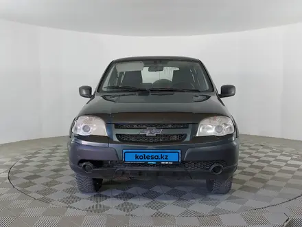 Chevrolet Niva 2014 года за 2 190 000 тг. в Актау – фото 2