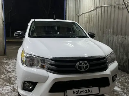 Toyota Hilux 2018 года за 15 500 000 тг. в Алматы – фото 3