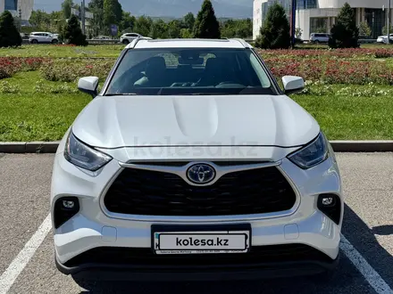 Toyota Highlander 2022 года за 26 000 000 тг. в Алматы – фото 3
