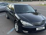 Toyota Camry 2004 года за 4 900 000 тг. в Астана