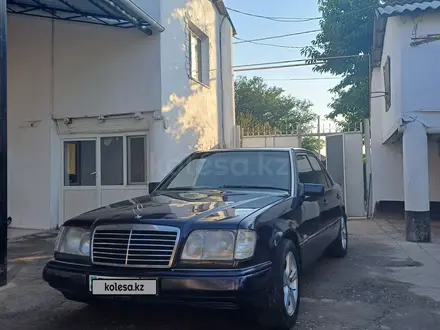 Mercedes-Benz E 200 1994 года за 1 500 000 тг. в Шымкент – фото 4