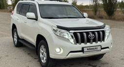 Toyota Land Cruiser Prado 2015 года за 18 600 000 тг. в Актобе – фото 3