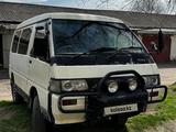 Mitsubishi Delica 1993 годаүшін1 400 000 тг. в Тараз