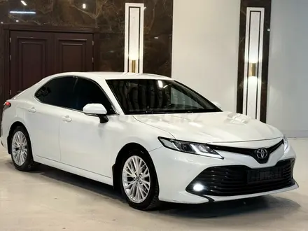 Toyota Camry 2019 года за 14 000 000 тг. в Астана – фото 3