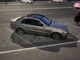 Mercedes-Benz E 500 2004 годаүшін5 500 000 тг. в Актау – фото 3