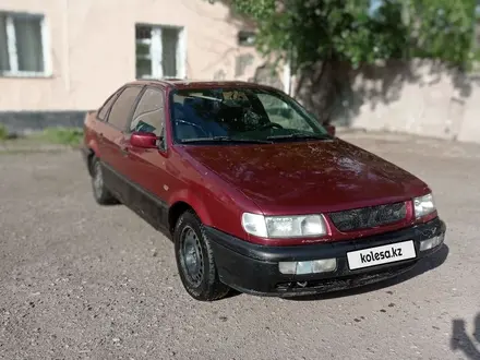 Volkswagen Passat 1996 года за 600 000 тг. в Караганда – фото 5