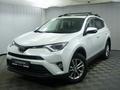 Toyota RAV4 2018 года за 11 300 000 тг. в Алматы