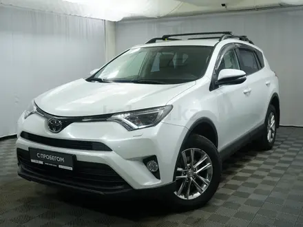 Toyota RAV4 2018 года за 11 900 000 тг. в Алматы