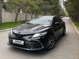 Toyota Camry 2021 года за 18 700 000 тг. в Алматы