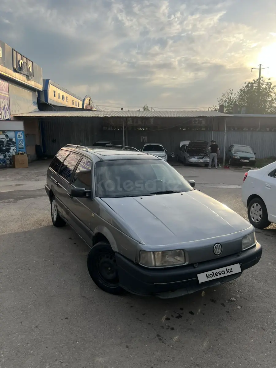 Volkswagen Passat, 1991