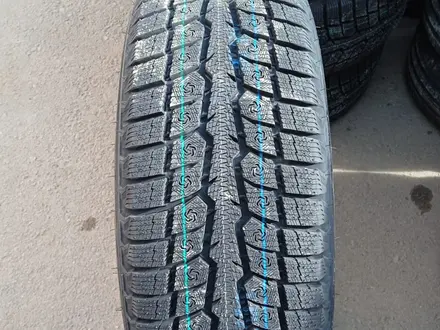 TOYO 215/70 R16 100H OBSERVE GSi6 LS за 55 000 тг. в Алматы