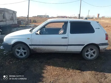 Volkswagen Golf 1995 года за 1 100 000 тг. в Шортанды – фото 2