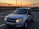 ВАЗ (Lada) Granta 2190 2013 годаүшін1 700 000 тг. в Астана