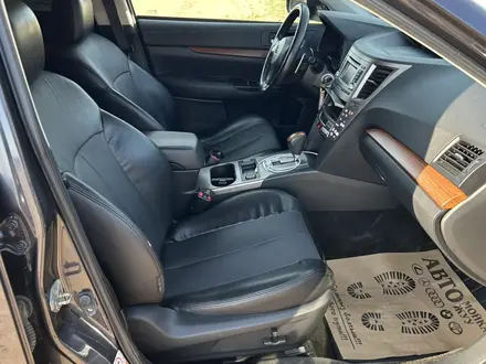 Subaru Outback 2013 года за 5 000 000 тг. в Атырау – фото 14