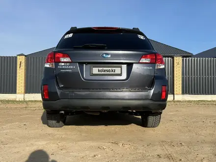 Subaru Outback 2013 года за 5 000 000 тг. в Атырау – фото 22