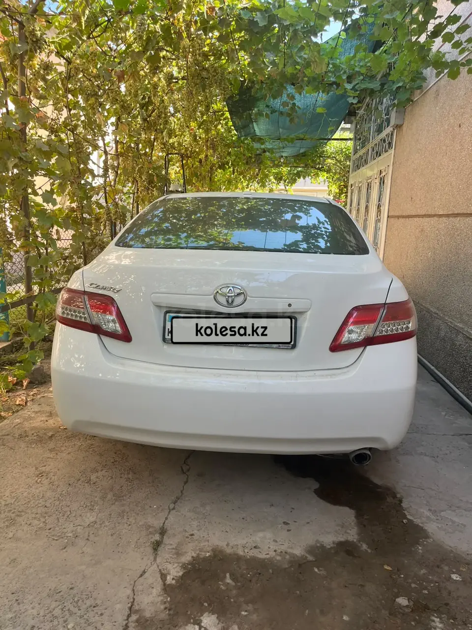 Toyota Camry, 2010