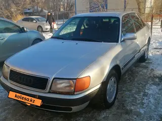 Audi 100